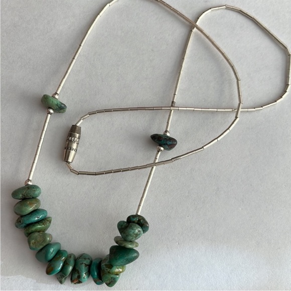 Navajo green turquoise sterling silver necklace - Picture 1 of 5